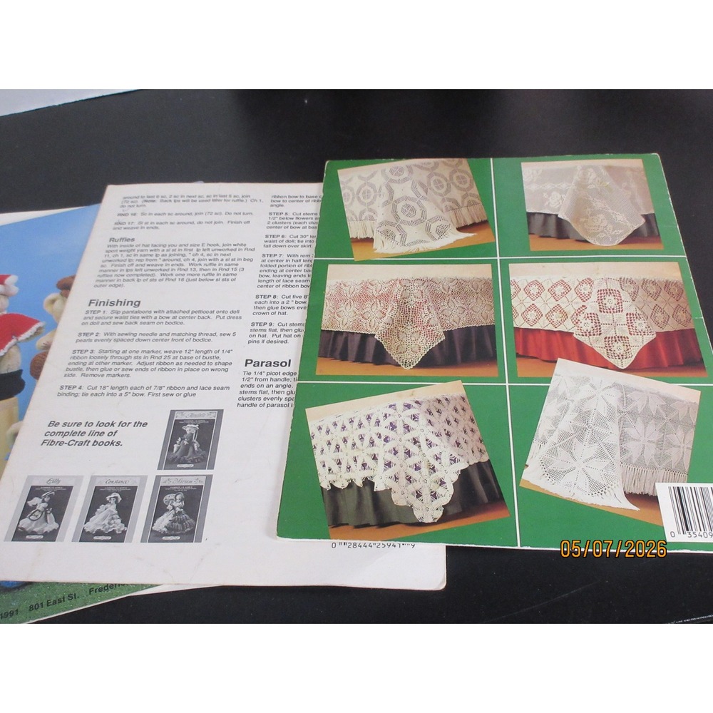 Vintage Crochet Pattern Book Lot Teddy Bear Clothes Doll Fashion Bedspreads 9pc - Picture 10 of 11